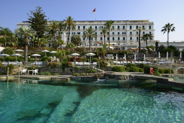 Royal Hotel Sanremo-004 Royal Hotel front view-WEB