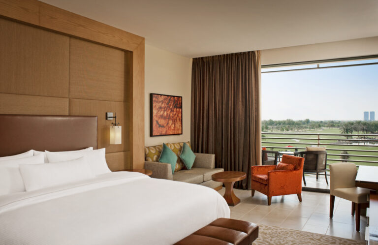 The Westin Abu Dhabi Golf Resort & Spa-wes3401gr-115039-Deluxe Room-WEB