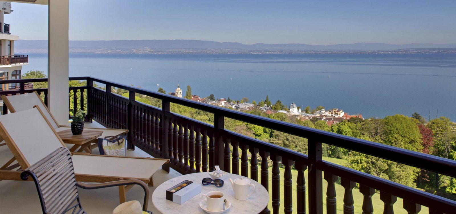 Hôtel Royal, Evian Resort-5-stars-hotel-palace-suite-president-balcony1-WEB