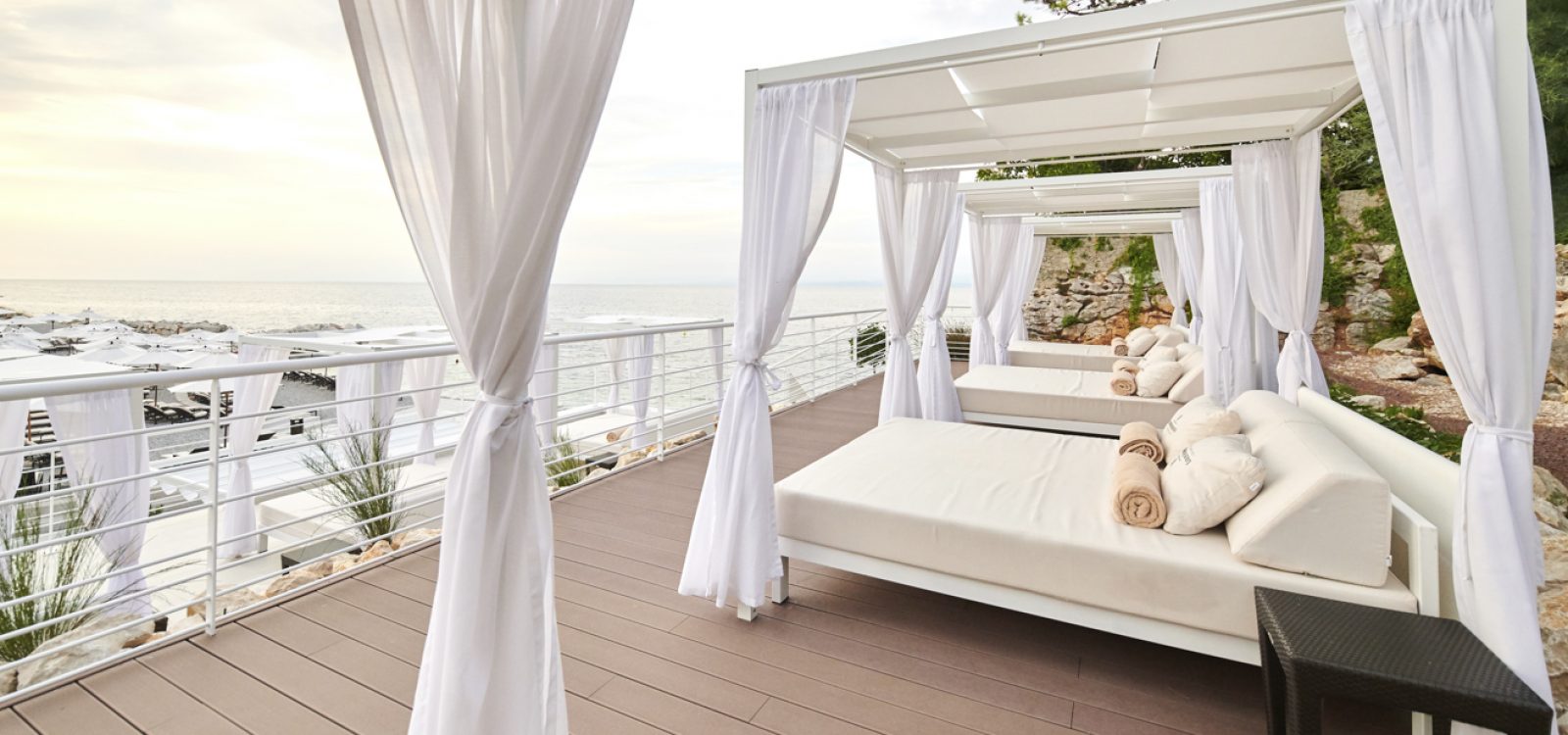 Kempinski Hotel Adriatic beach cabanas-WEB